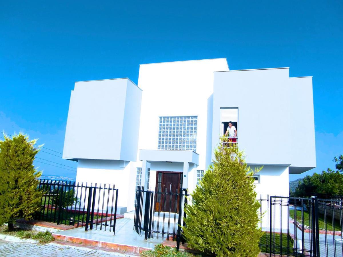 Luxury Villa With Amazing View, Cesme Exterior photo